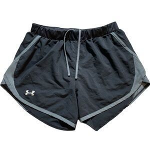 H8- Small Sm S Under Armour Women's Black  Gray loose Athletic Shorts